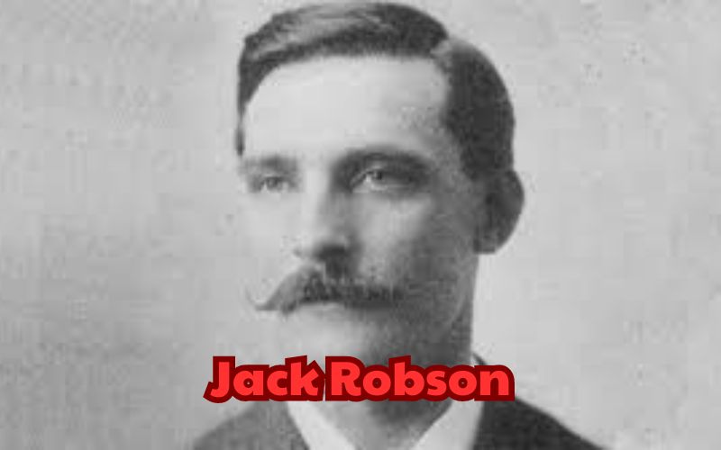 Sau khi Jack Robson qua đời vì viêm phổi, MU đã không thể duy trì phong độ và rơi vào khủng hoảng