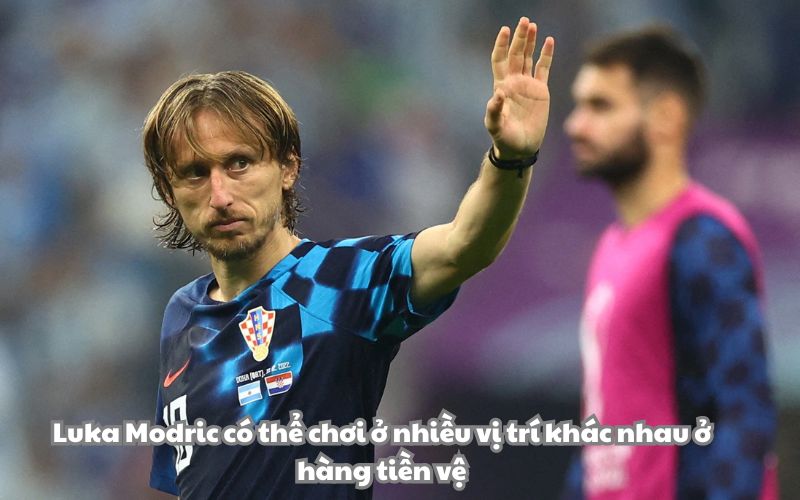 Ở tuyển Croatia, Modric lại có xu hướng chơi như một tiền vệ cánh