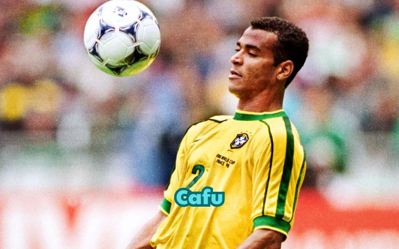 Cafu đã giành được hai chức vô địch World Cup trong màu áo Brazil